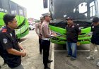 Polantas-Menyapa-:-Operasi-Zebra-Semeru-PJR-Polda-Jatim-Beri-Edukasi-Tertib-Lalin