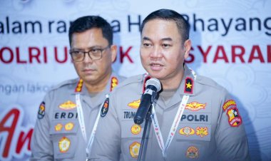 Polri-Gelar-Pagelaran-Wayang-Kulit-dalam-Rangka-Hari-Bhayangkara-ke-79,-Hadirkan-4-Dalang-dan-Ribuan-Peserta