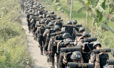 Outbound-Tupdasbhara:-247-Siswa-Diktukba-Polri-SPN-Polda-Jatim-Ditempa-di-Jalur-26-KM