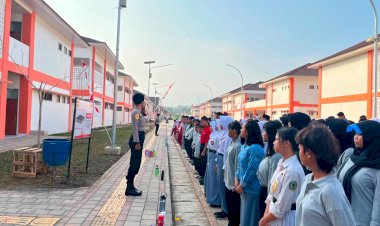 Di-Balik-Pengabdian-Lebih-dari-1.000-Taruna,-71-Taruni-Akpol-Perkuat-Pembentukan-Karakter-Siswa-Sekolah-Rakyat