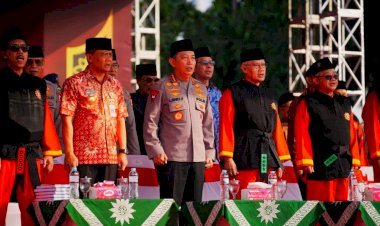Muktamar-XVI-Tapak-Suci-Resmi-Dibuka-di-Semarang,-Kapolri-Terima-Anugerah-Anggota-Kehormatan
