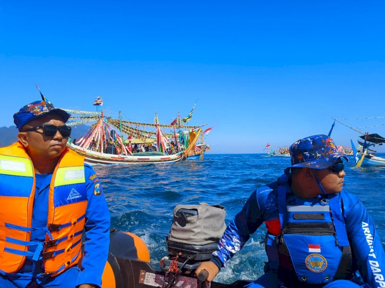 Polres Situbondo Terjunkan Personel Amankan Tradisi Petik Laut dan Selamatan Desa Kilensari